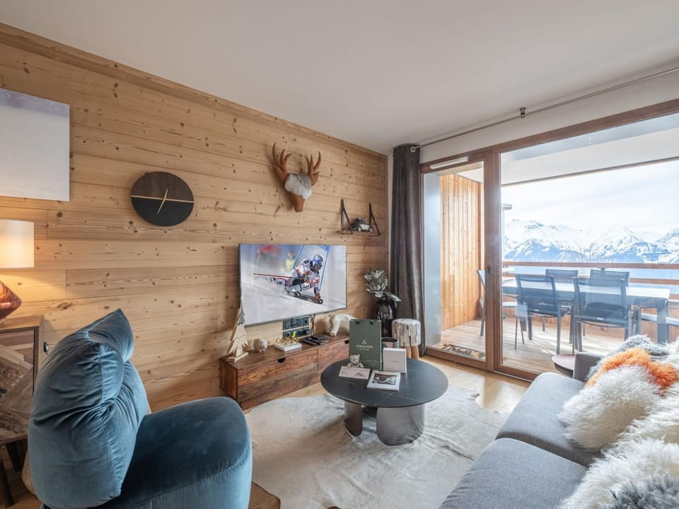 Appartement moderne proche pistes avec wifi et parking - FR-1-645-53 Apartment in Huez