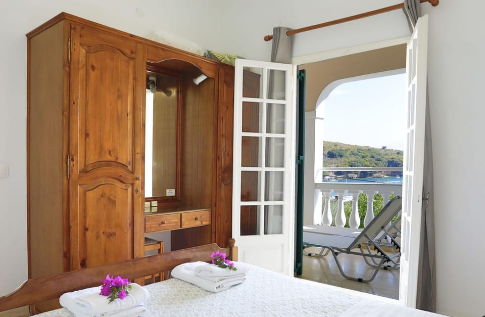 Bed, View (from property/room), Bedroom, Sea view, towels, wardrobe