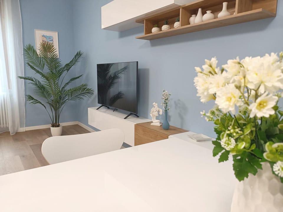 Living room, Decorative detail