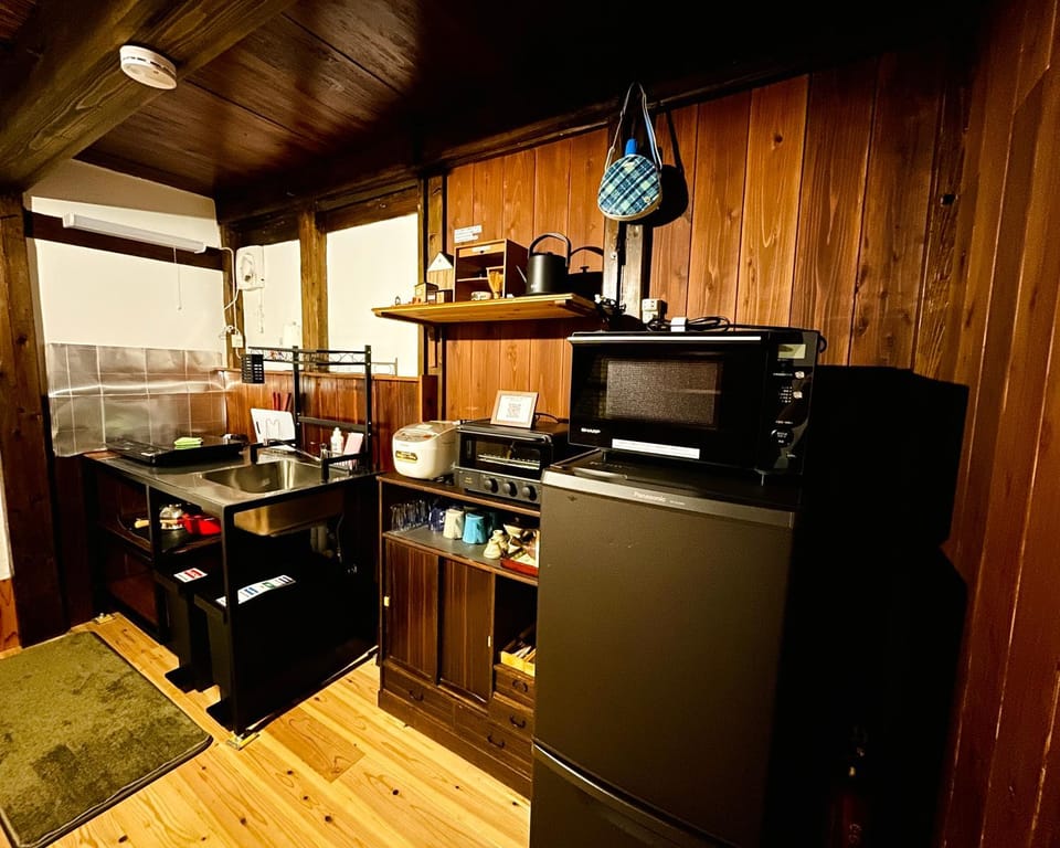 Kitchen or kitchenette, kitchen