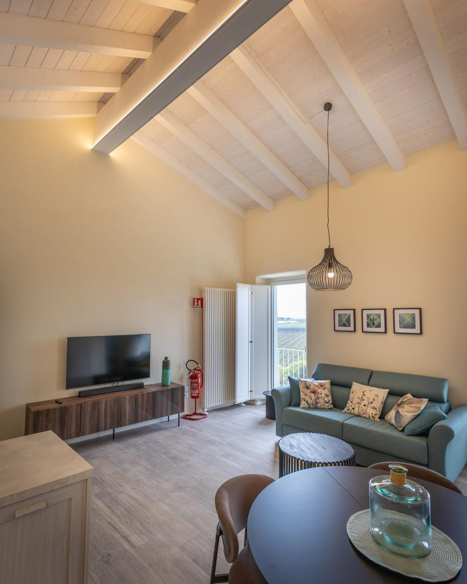 Il Casale degli Ulivi - Agriturismo - TENIMENTI LEONE Farm Stay in Lazio