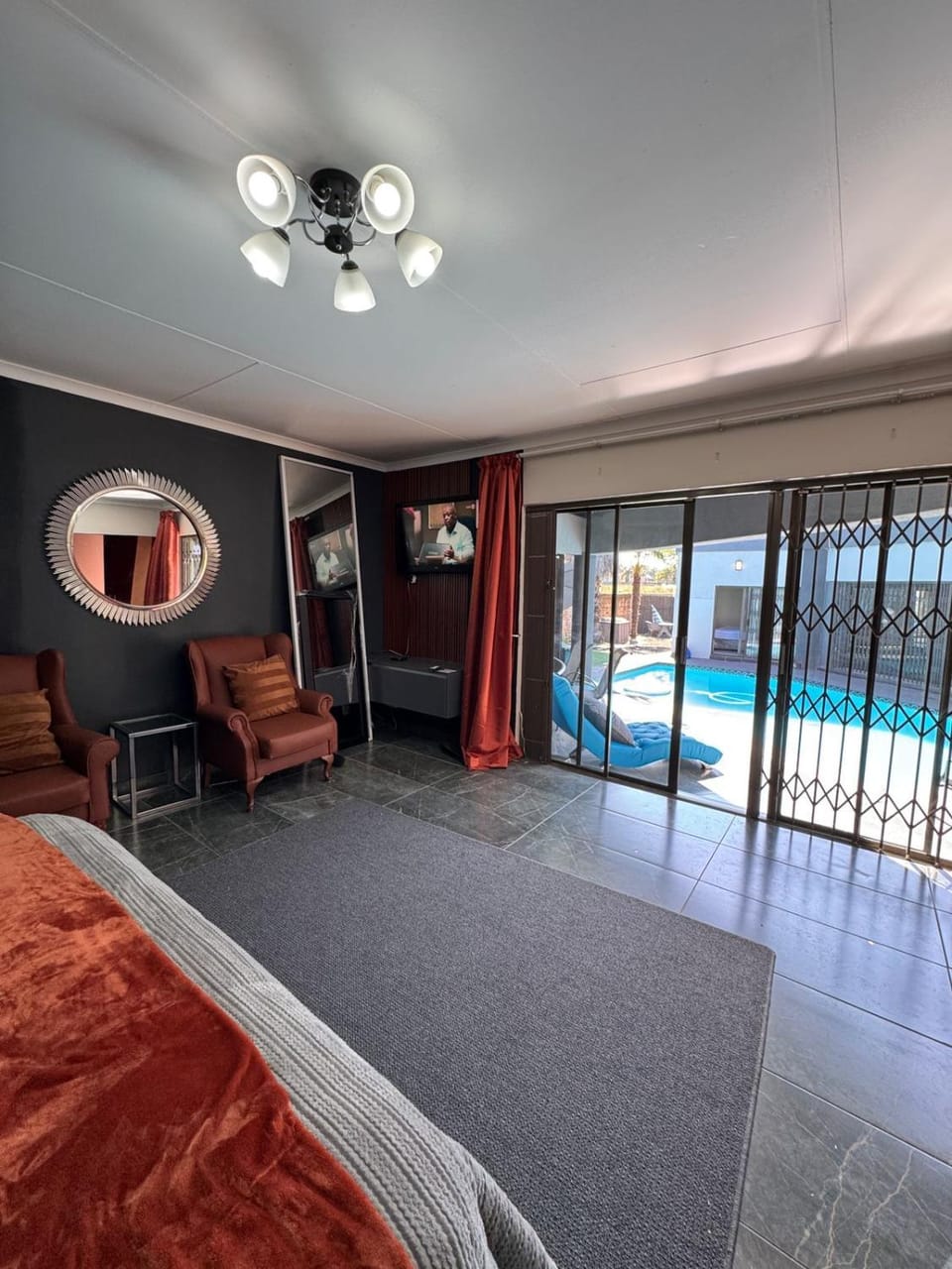 Zee Lifestyle Guesthouse Bed and Breakfast in Gauteng