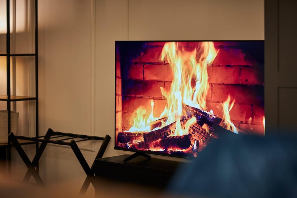 TV and multimedia, Living room, Evening entertainment