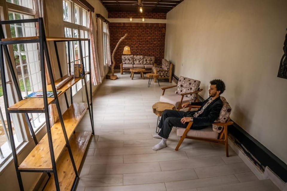 KABA Local Rwandan Guesthouse Entire Property for you with Tour services in and out the city such as Safari's House in Africa