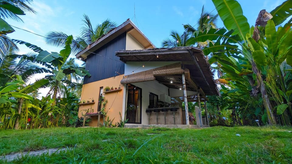 Property building, Natural landscape, Garden view