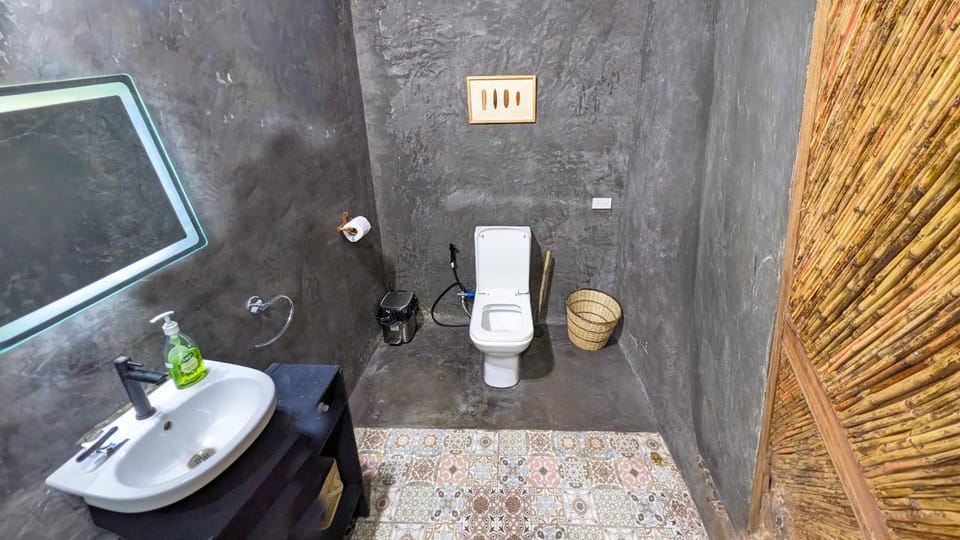 Toilet, Bathroom