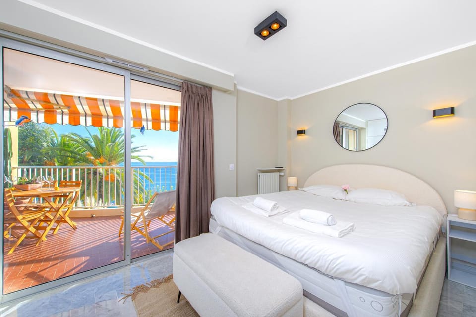 "Vue Mer Unique" Appartement Luxueux, Parking Apartment in Menton