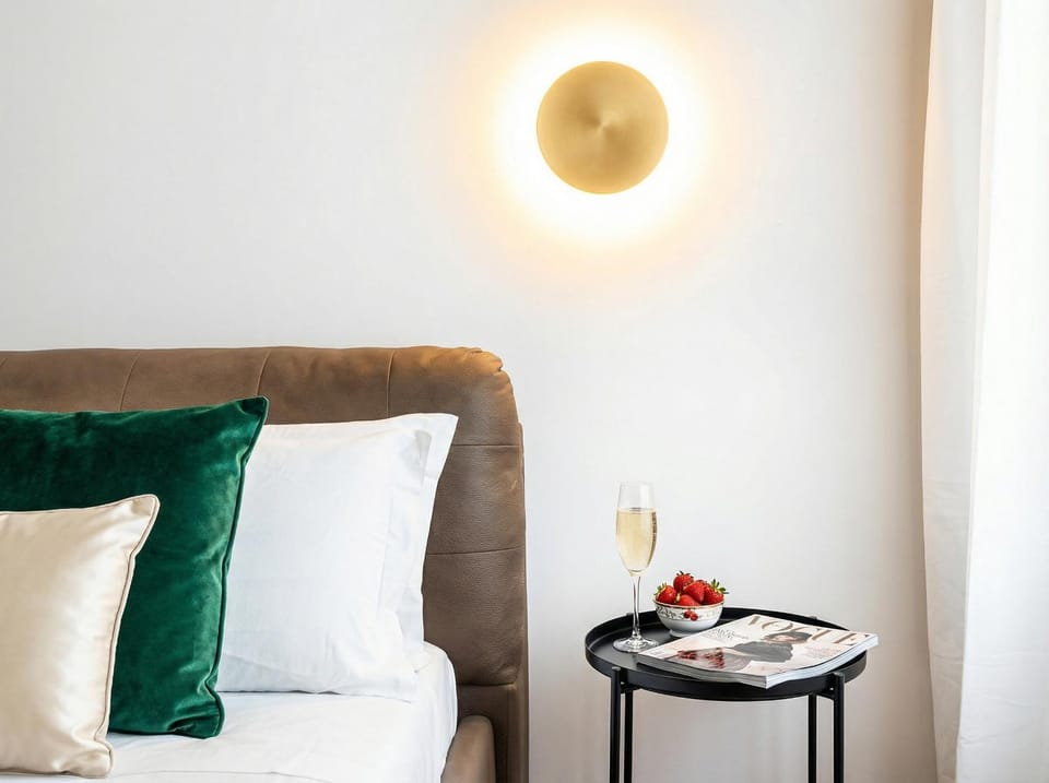 Bed, Bedroom