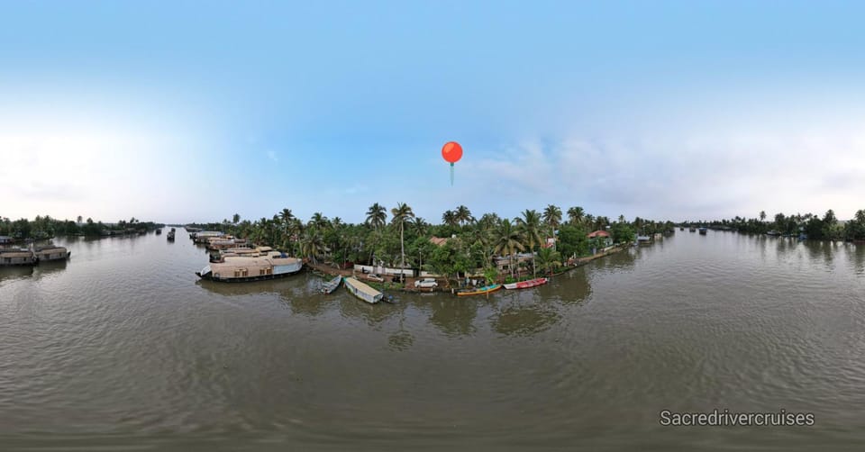 sacred river homestay Vacation rental in Alappuzha
