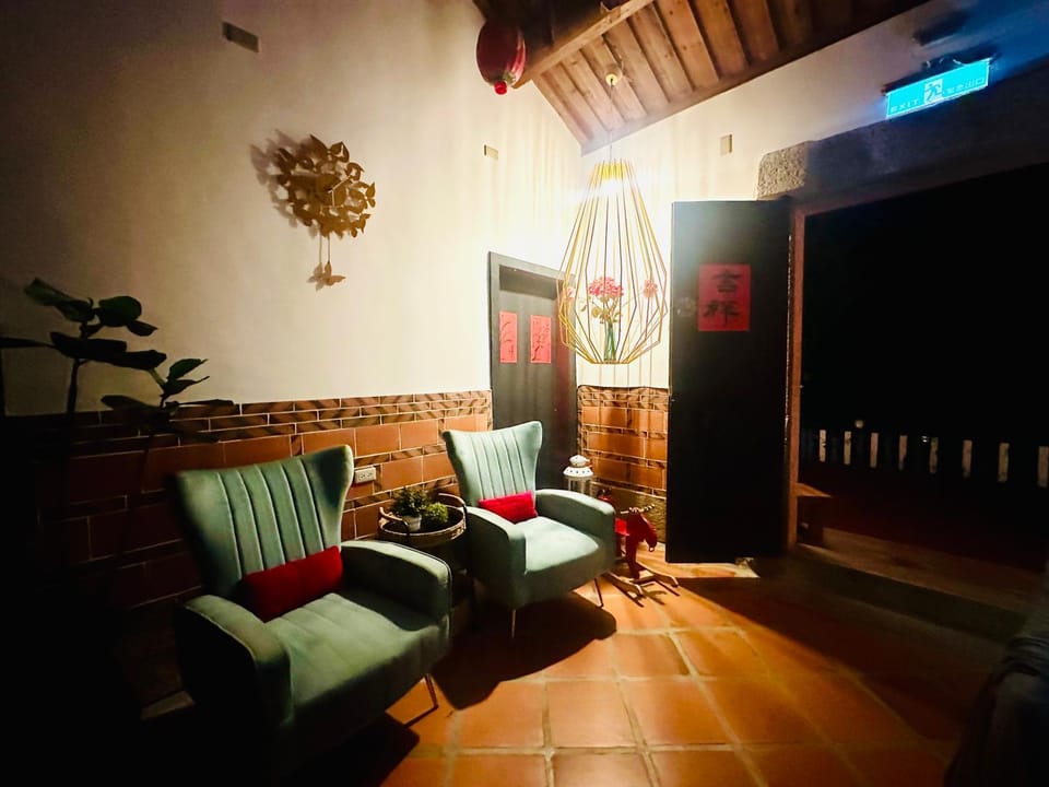 依山行館 浪漫恬靜落角處 盡享古厝慢旅時光 Bed and Breakfast in Fujian