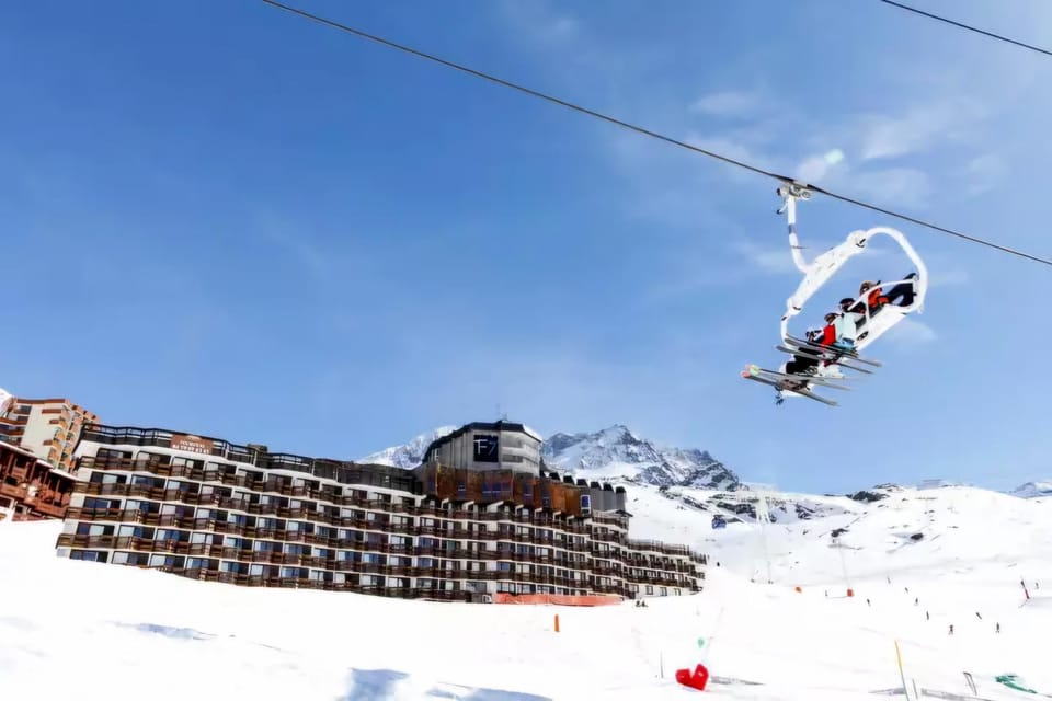 Skiing