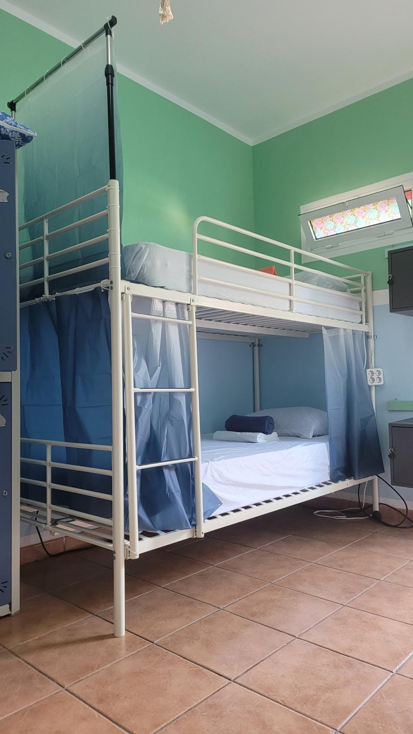 Photo of the whole room, Bedroom, bunk bed
