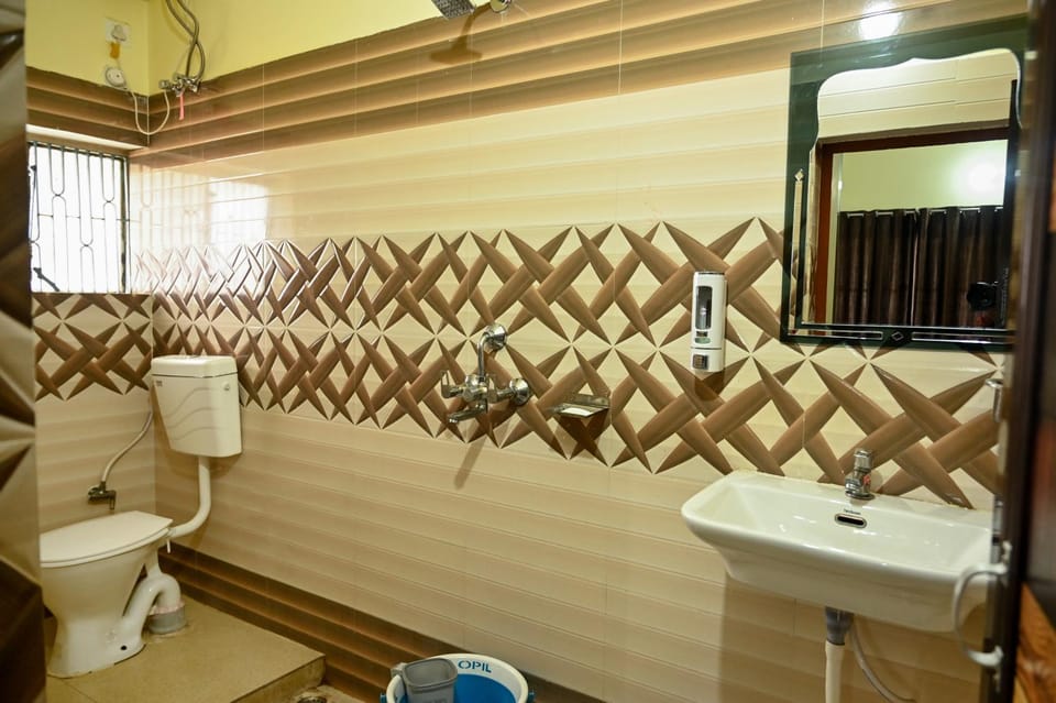 Neerja Guest House Bed and Breakfast in Varanasi