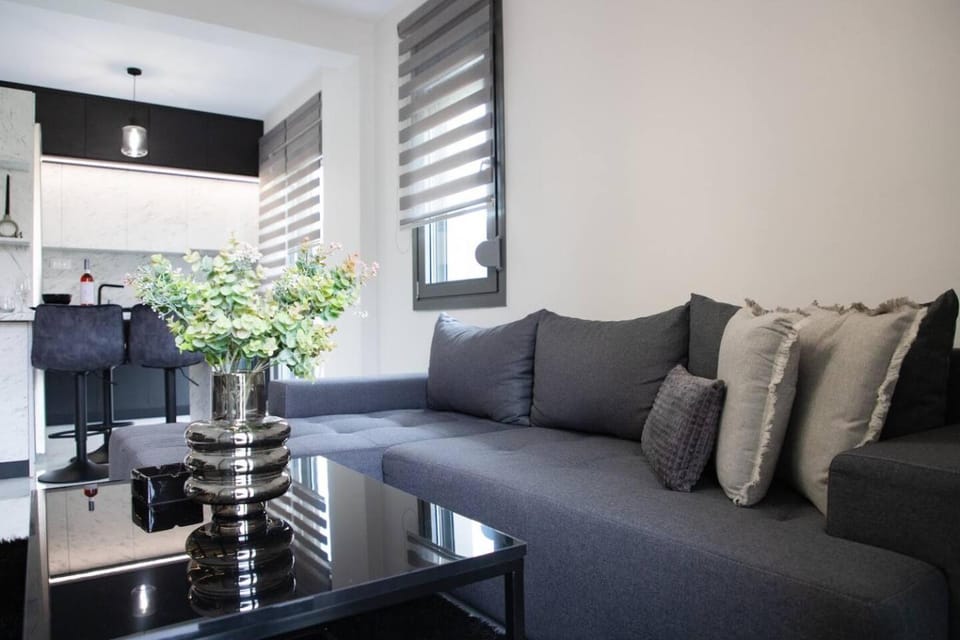PARIS Opulent Lifestyle Apartment in Decentralized Administration of Macedonia and Thrace