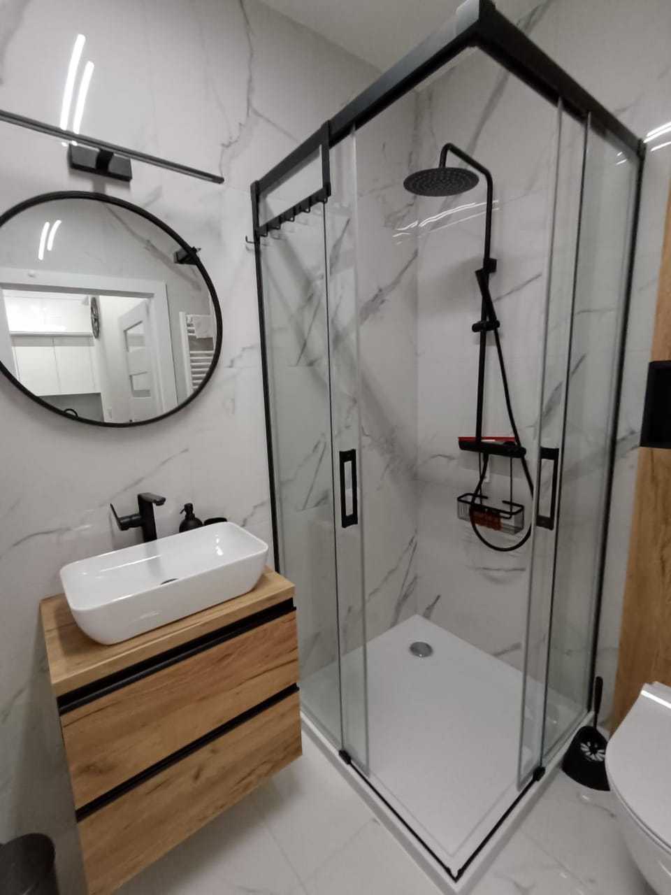 Shower, Bathroom