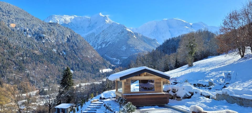 Mountain view, Swimming pool