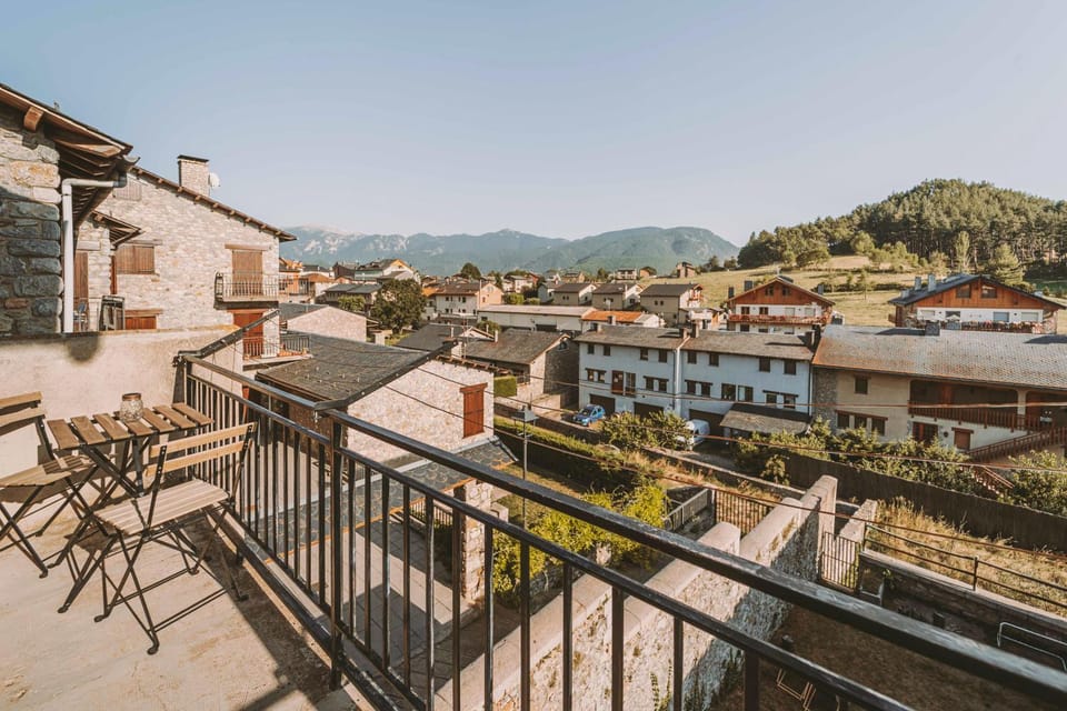 Property building, Natural landscape, View (from property/room), Balcony/Terrace, Mountain view
