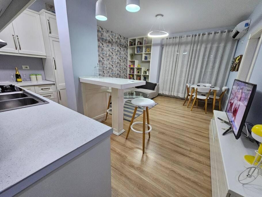 Central apartment with balcony 1 Apartment in Tirana