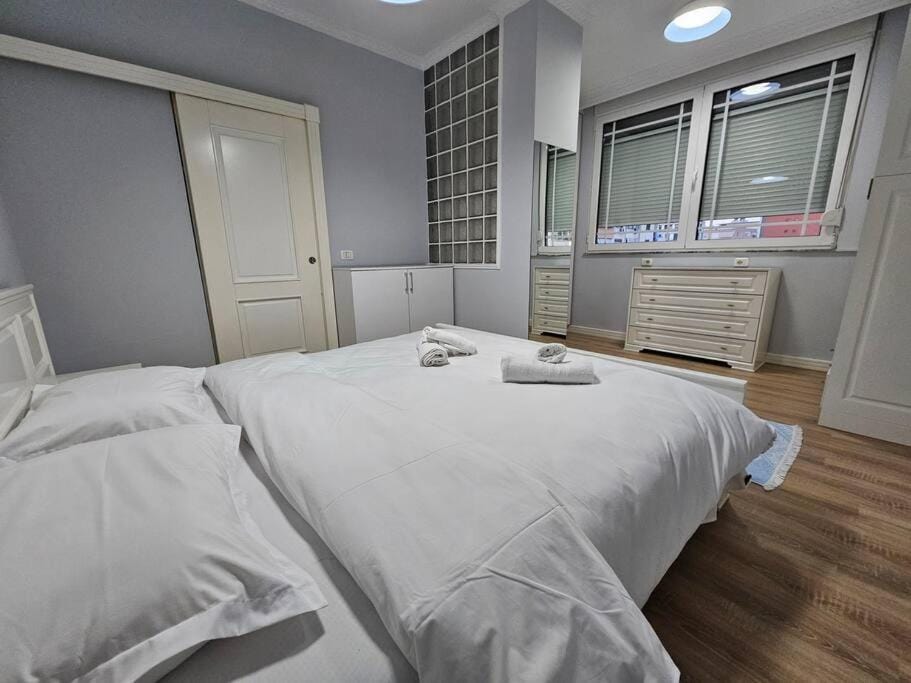 Central apartment with balcony 1 Apartment in Tirana