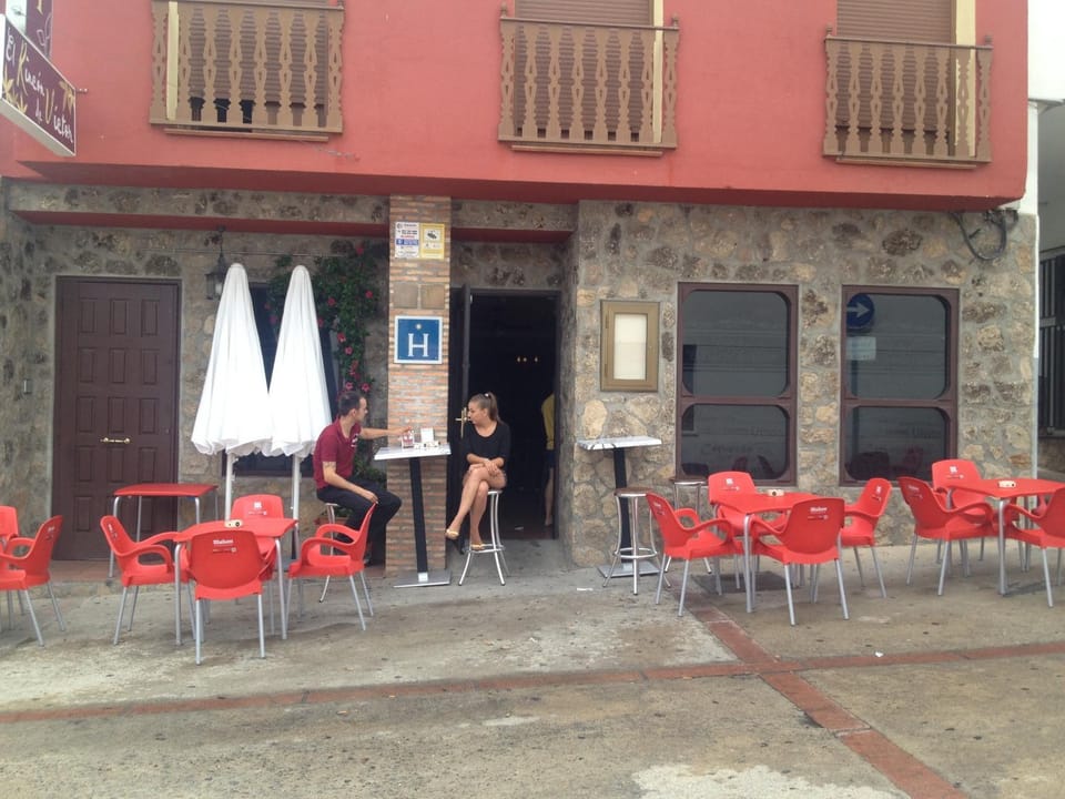 Facade/entrance, Off site