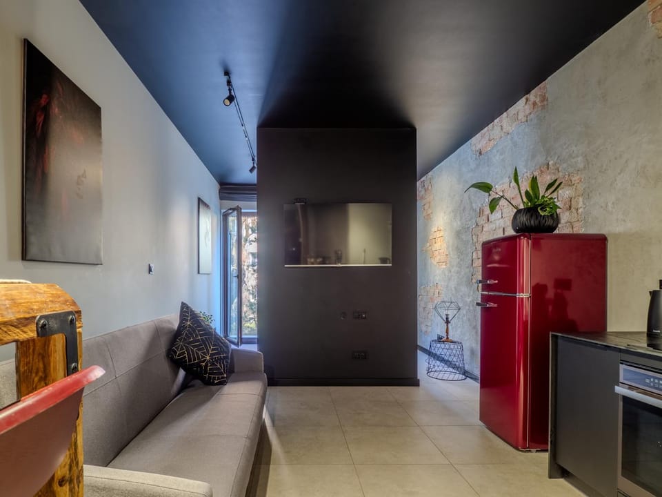 Kitchen or kitchenette, Living room, Seating area
