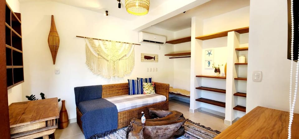 Living room, air conditioner