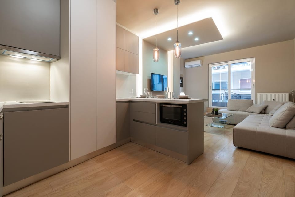 TV and multimedia, Kitchen or kitchenette, Living room, Seating area, minibar, pet friendly, stove