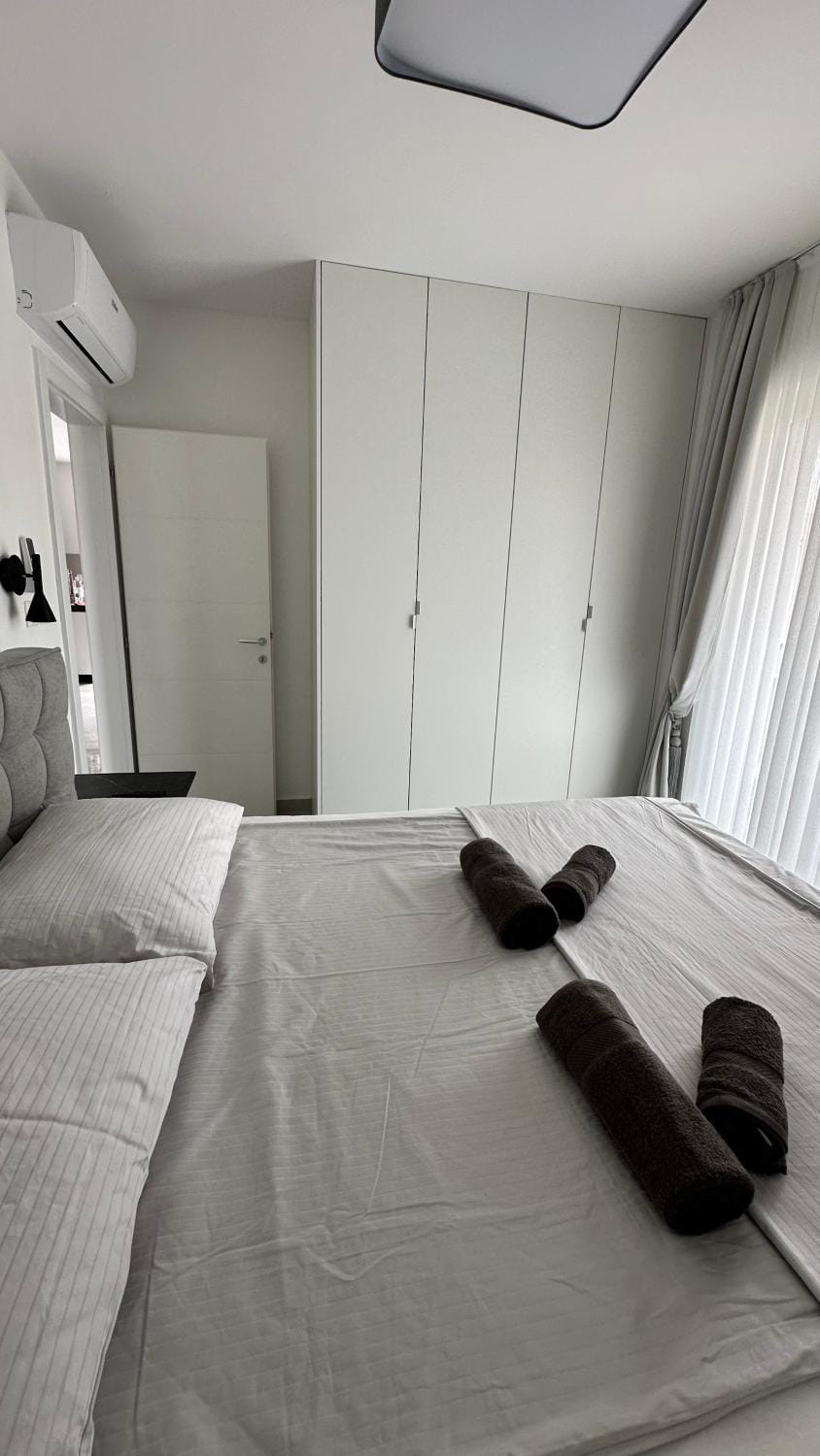Apartman Emilija Apartment in Okrug Gornji