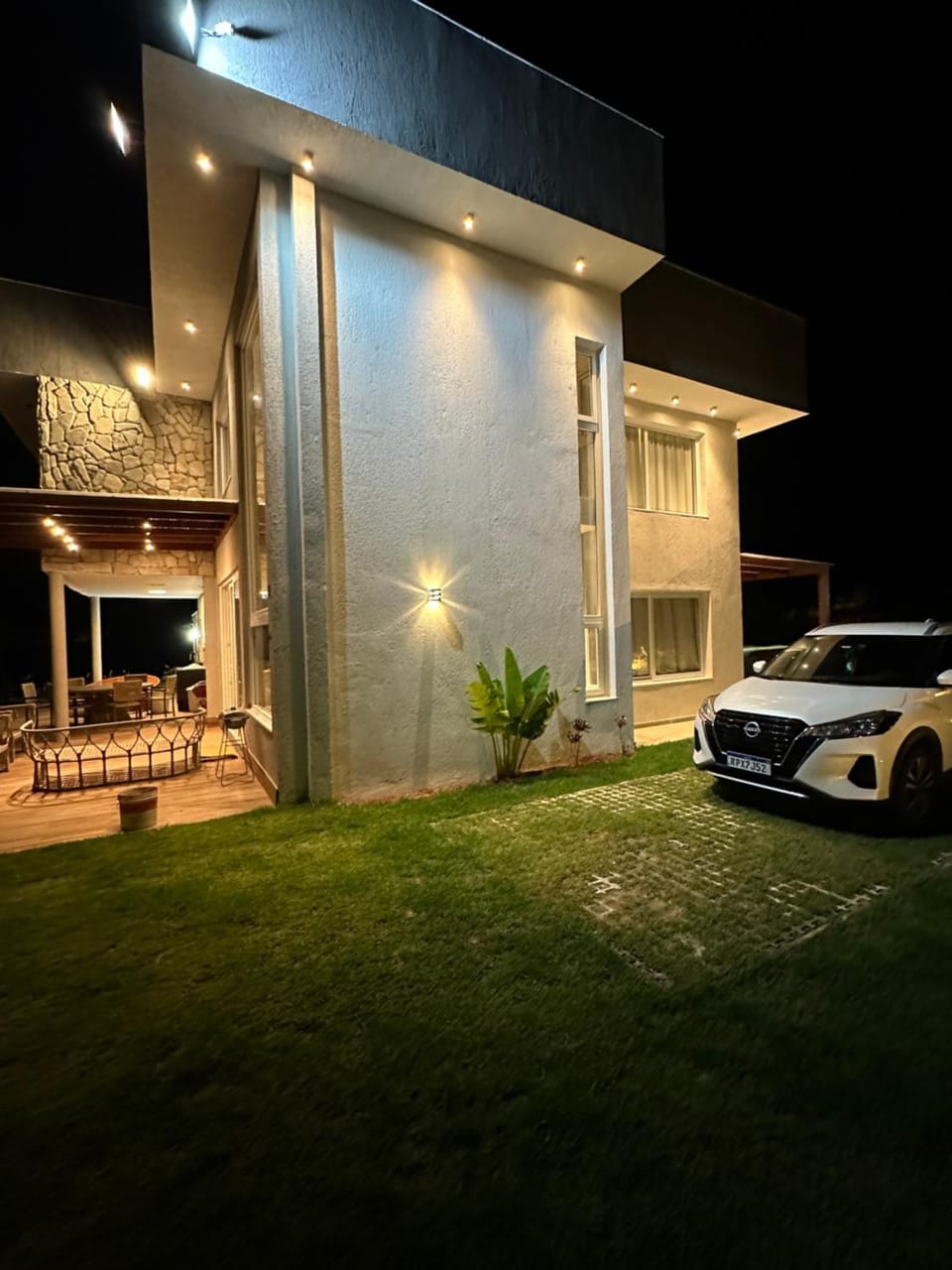 Property building, Night