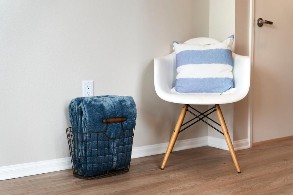 Luxury 2BD 2BA, BRAND NEW/PETS/CLOSE TO EVERYTHING/BOHO+COZY VIBES Apartment in San Diego