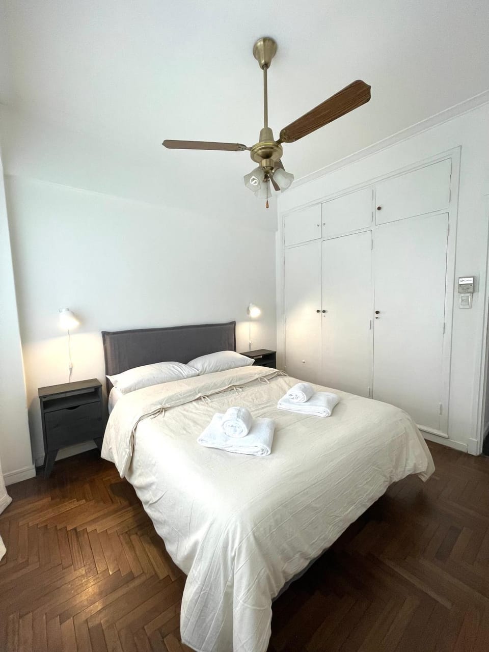 Bed, Bedroom, fireplace, wardrobe