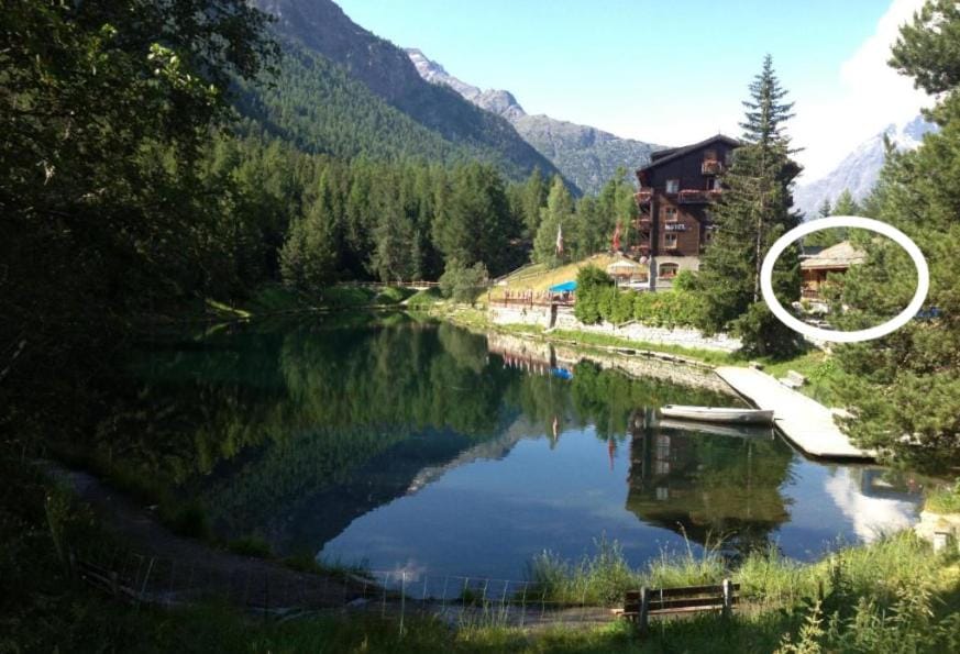 Pension Aaron am See Bed and Breakfast in Canton of Valais