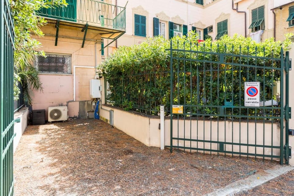 Property building, Parking