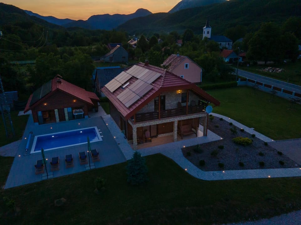 Natural landscape, Bird's eye view, Mountain view, Swimming pool, Sunset
