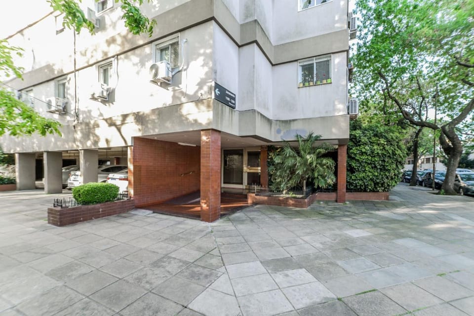 Property building, Street view