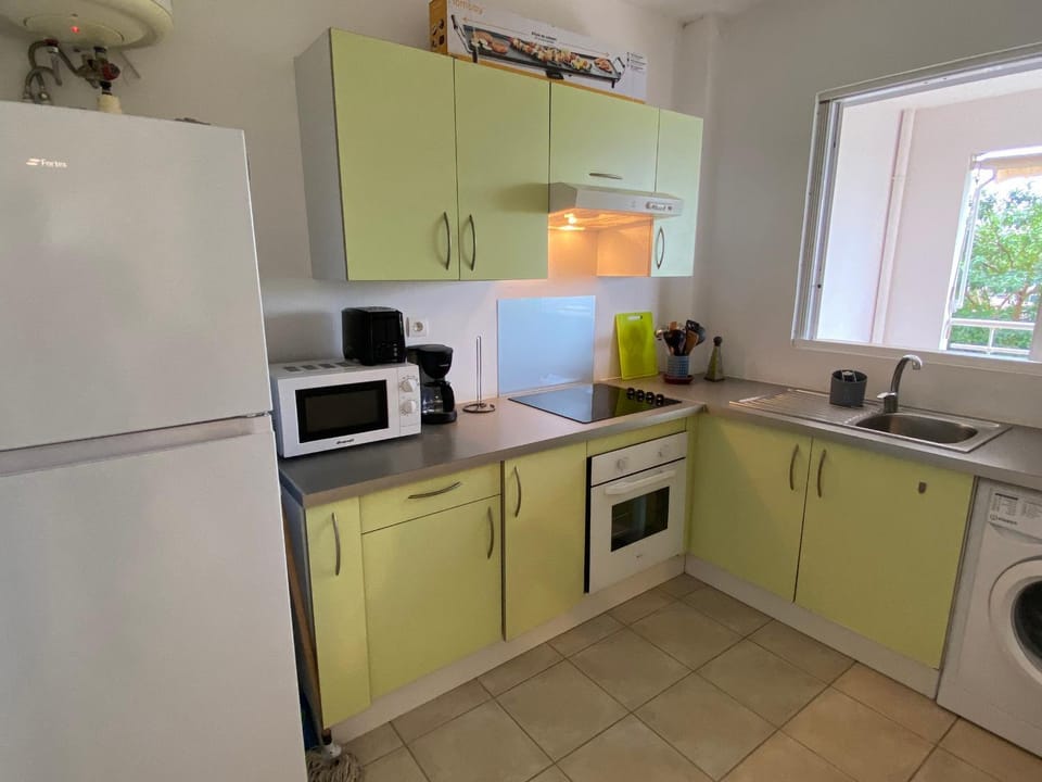 Appartement moderne 2 pièces avec parking et proche plage - FR-1-765-11 Apartment in Les Trois-Îlets
