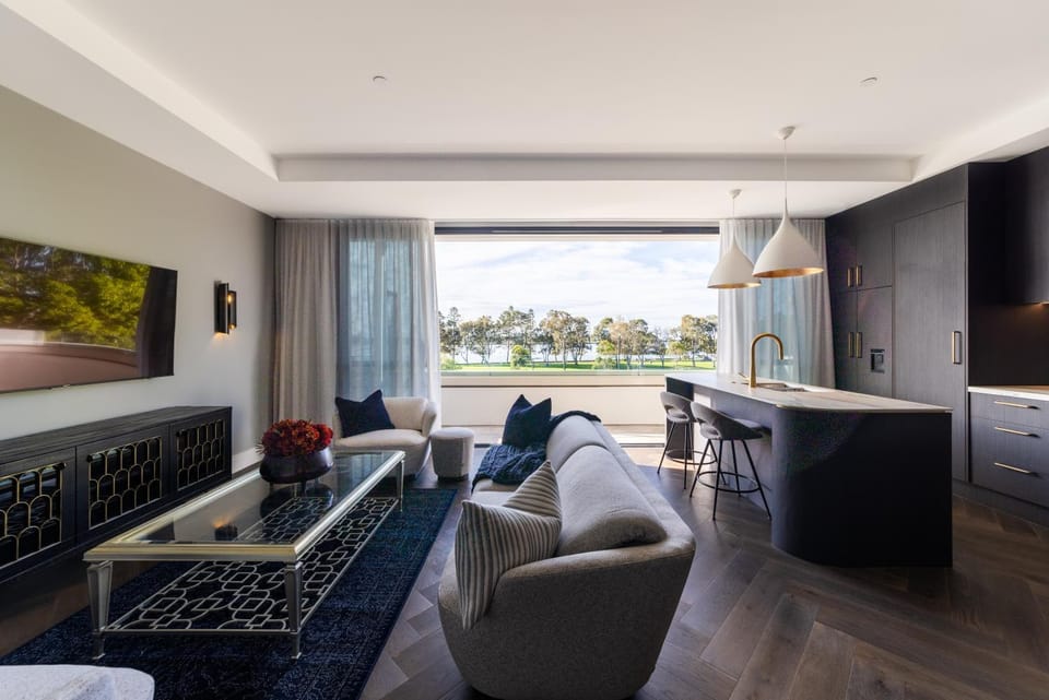Living room, kitchen