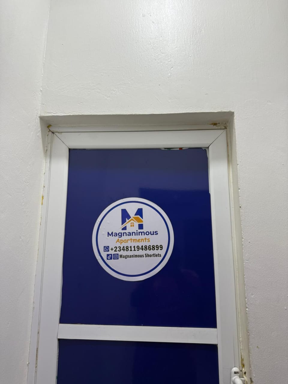 Beautiful single room studio apartment in Ilasan lekki magnanimous Bed and Breakfast in Lagos, Nigeria