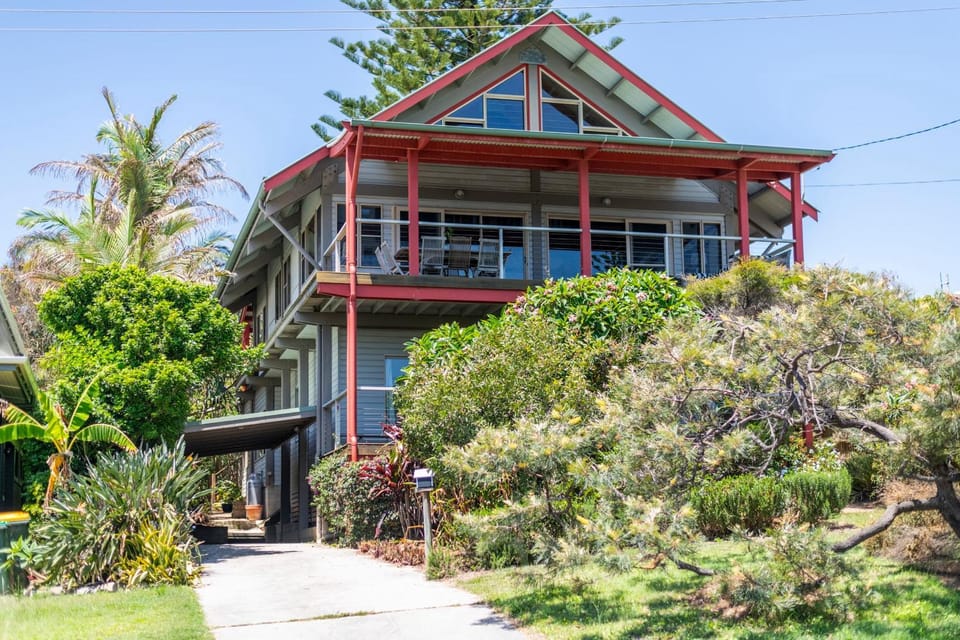Spook's Point - oceanstays House in Angourie
