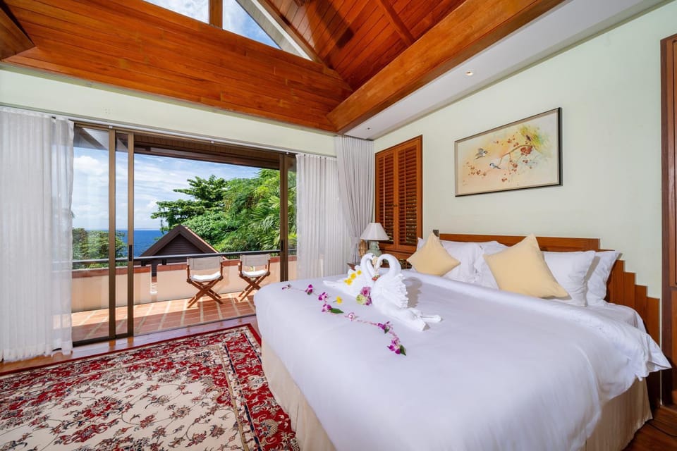 Bed, View (from property/room), Photo of the whole room, Bedroom, Sea view