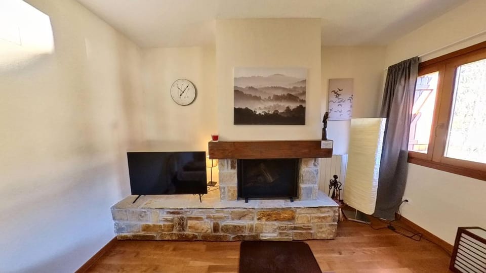 Villa R´Arco - tucasaenlospirineos Apartment in Aragon