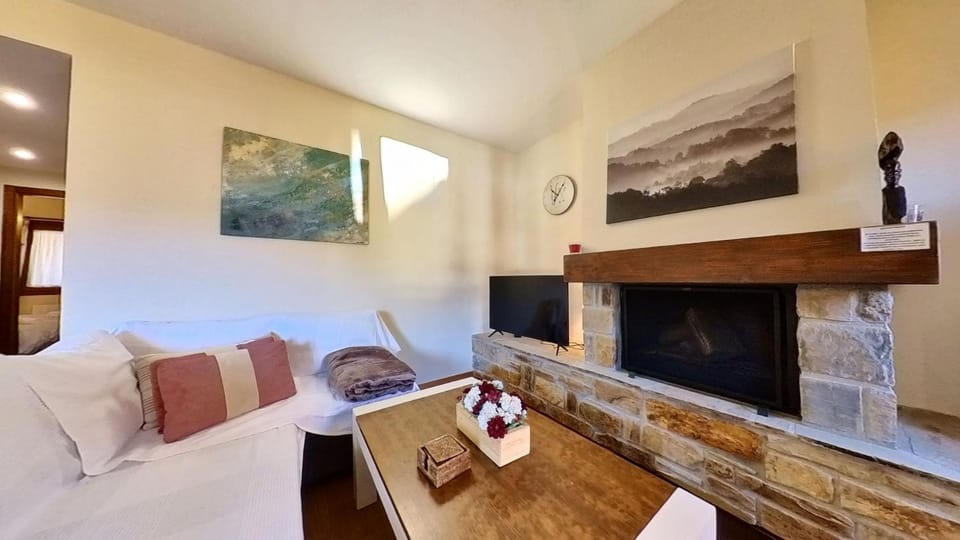 Villa R´Arco - tucasaenlospirineos Apartment in Aragon