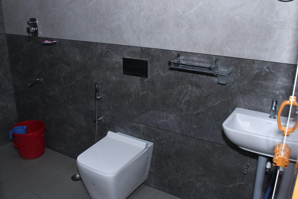 Toilet, Bathroom