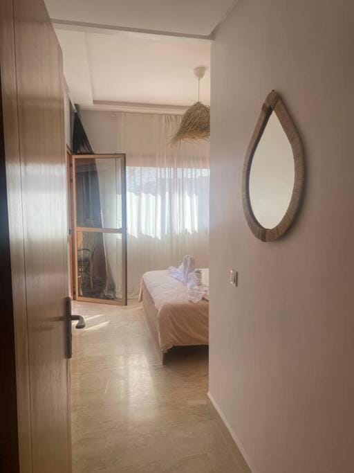 Bel appart wifi balcon et parking Marrakech centre Apartment in Marrakesh