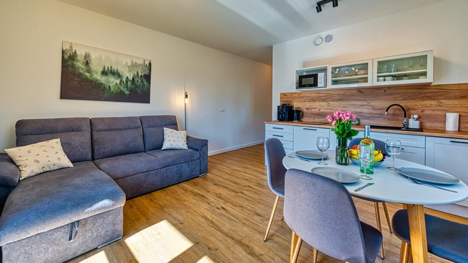 Apartament A1 Green Resort z Basenem i SPA - 5D Apartamenty Apartment in Lower Silesian Voivodeship