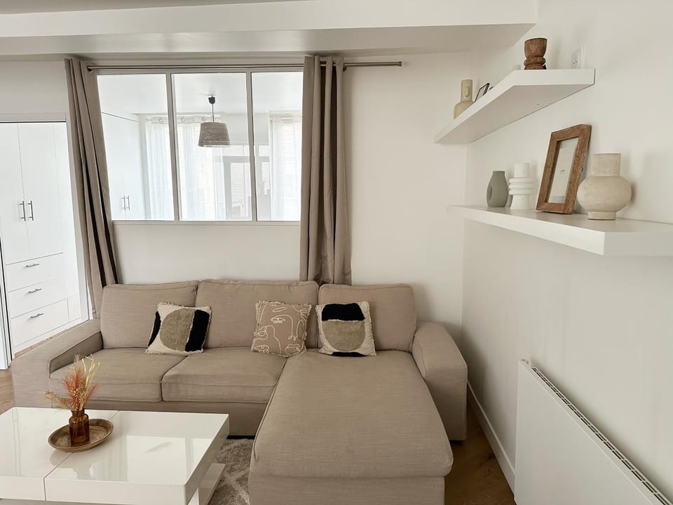 Appartement central niché en centre-ville Apartment in Saint-Germain-en-Laye