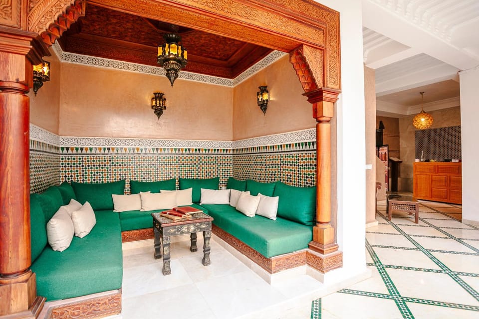 Seating area