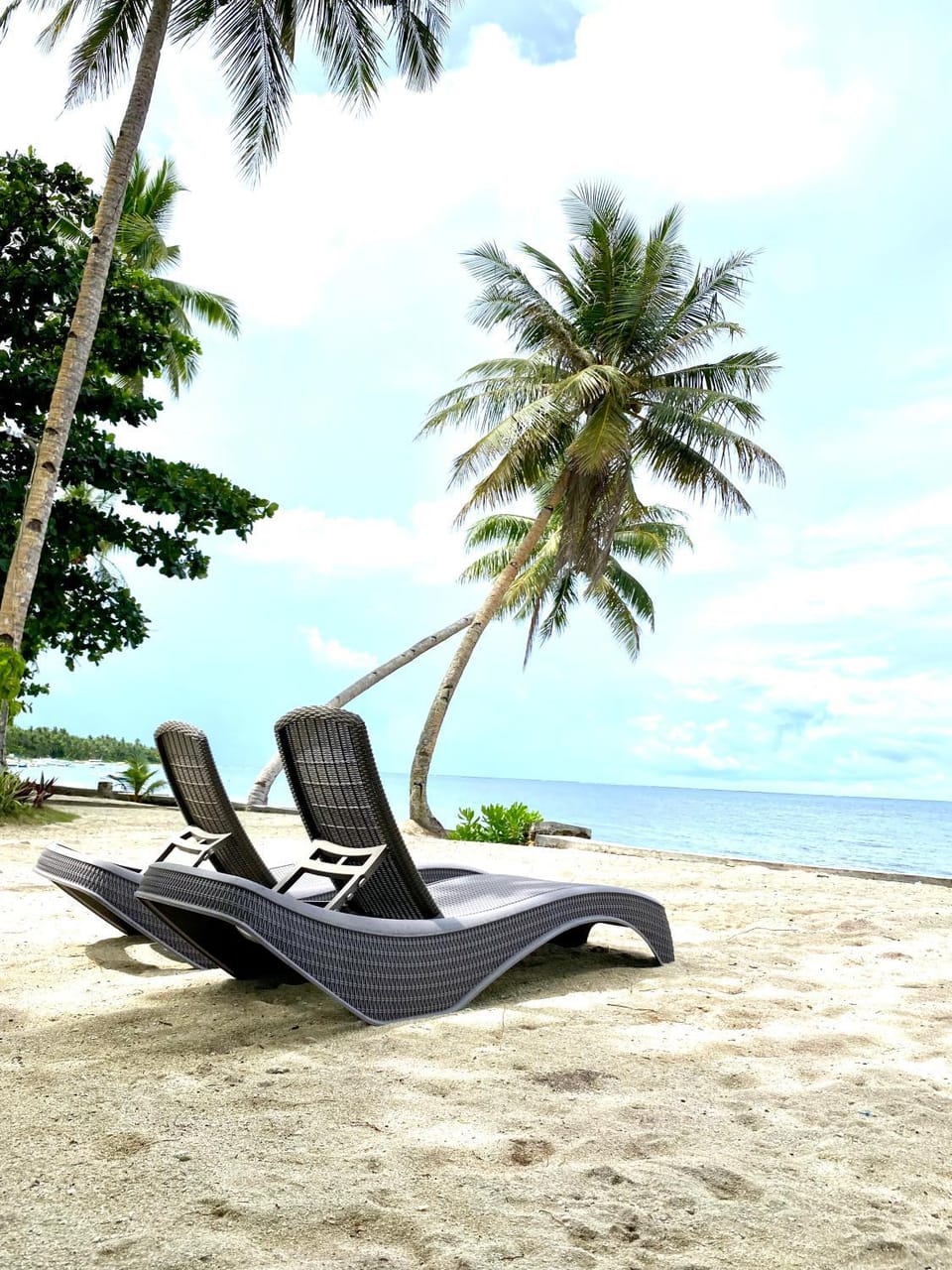 Private Beachfront Villa in Siargao Bed and Breakfast in General Luna
