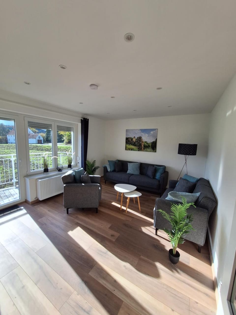 TV and multimedia, Living room, Seating area