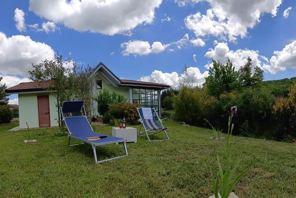 Pia's house garden Apartment in Molise, Italy